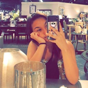 Meet your Posher, Kacie